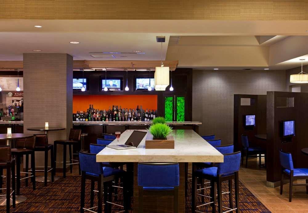 Courtyard By Marriott Toronto Downtown Hotel Exterior foto