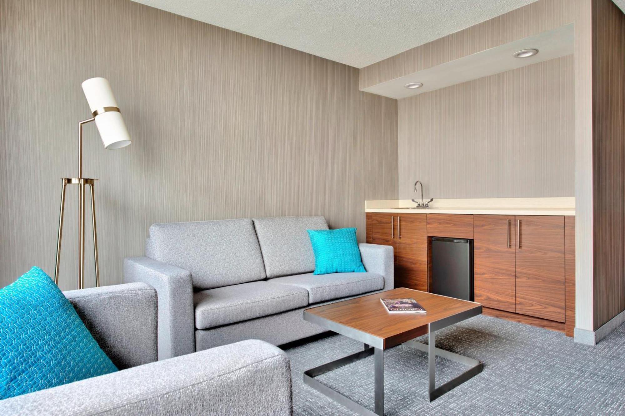 Courtyard By Marriott Toronto Downtown Hotel Exterior foto